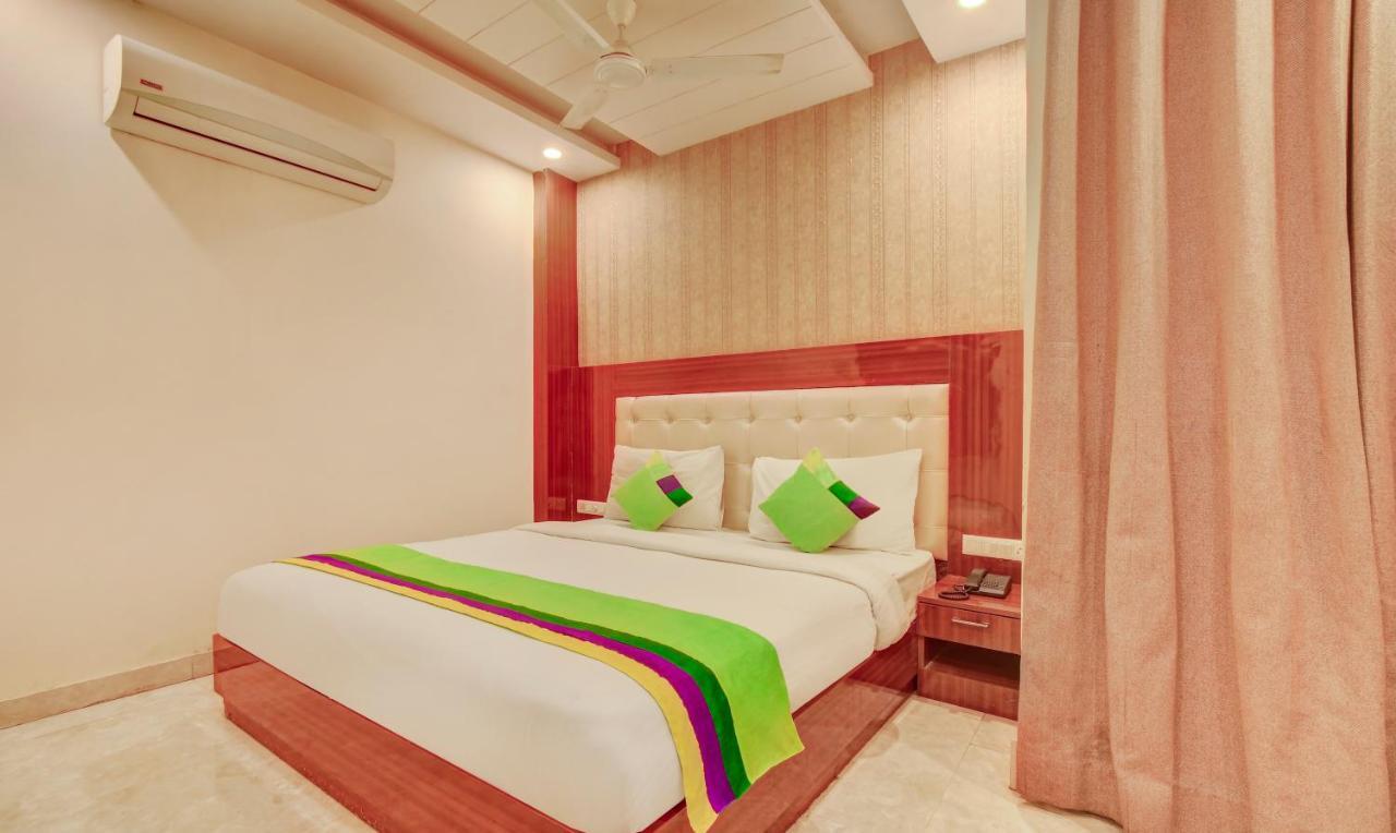 Treebo G K Residency Near Dehradun Railway Station Hotel Exterior photo