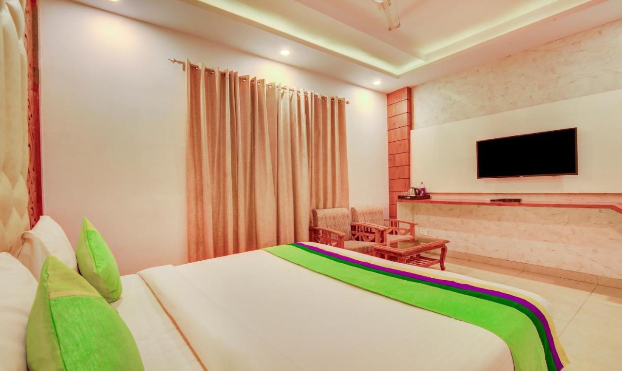 Treebo G K Residency Near Dehradun Railway Station Hotel Exterior photo