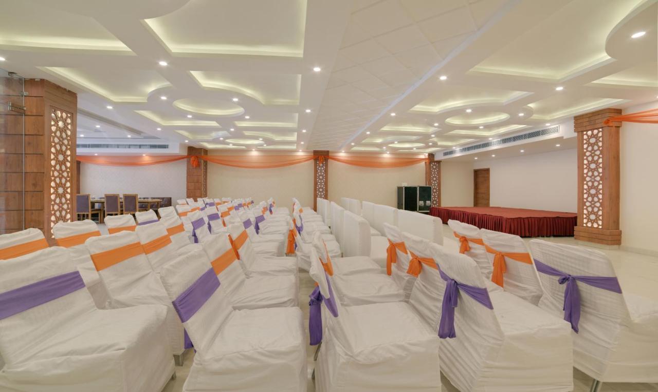 Treebo G K Residency Near Dehradun Railway Station Hotel Exterior photo