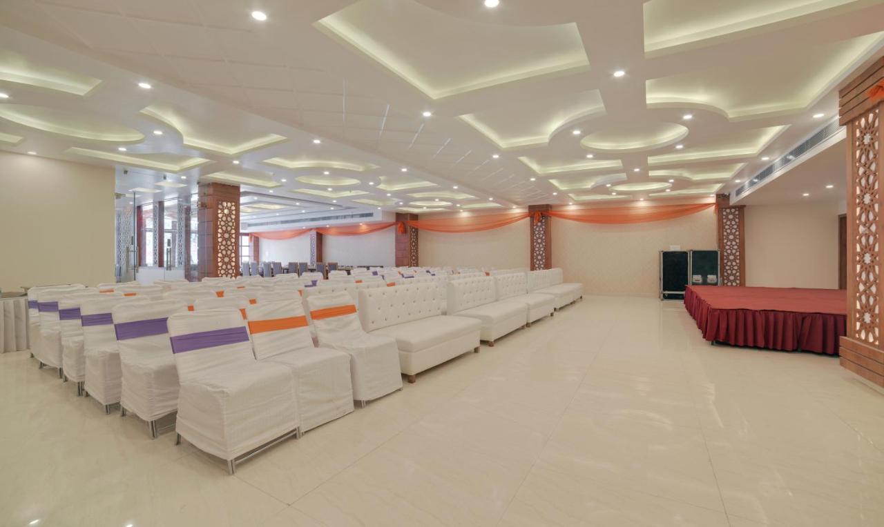 Treebo G K Residency Near Dehradun Railway Station Hotel Exterior photo